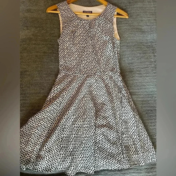 Express Black and White Geometric Fit & Flare Dress - Picture 6 of 9